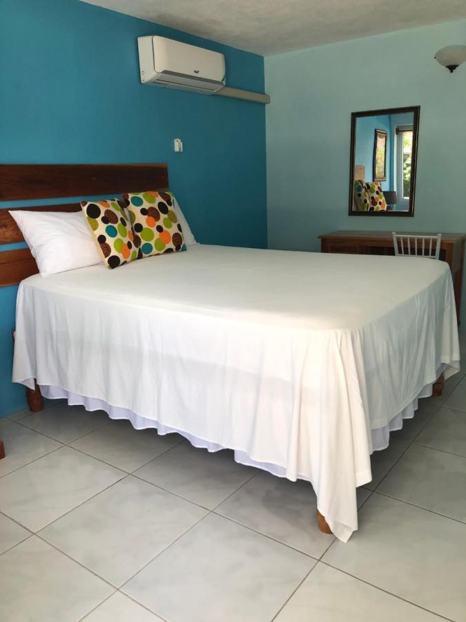 Airport Beach Hotel 蒙特哥贝 外观 照片