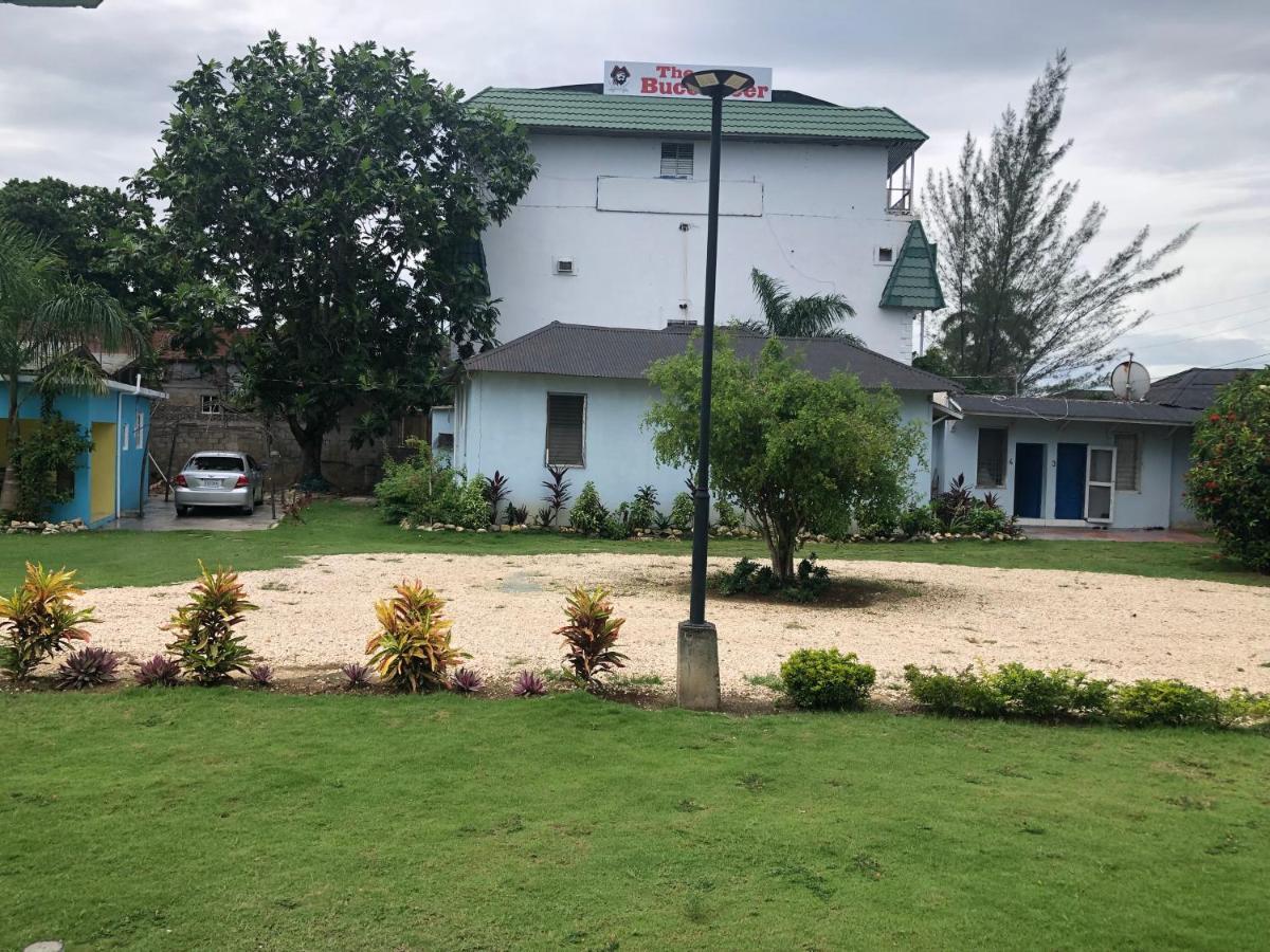 Airport Beach Hotel 蒙特哥贝 外观 照片